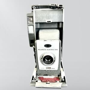 Vintage Retro Polaroid Land Camera 900 Electric Eye